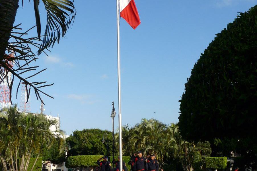 Mexiko: In Merida wird die Flagge gehisst