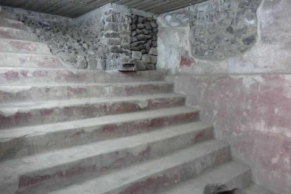 Mexiko: Treppe im Palast der Jaguare