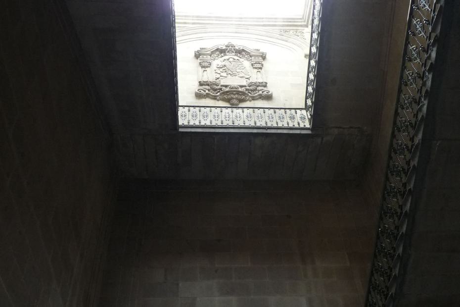 Mexiko: Treppenhaus im Palacio Nacional