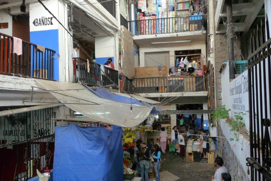 Mexiko: Hinterhofmarkt in Taxco