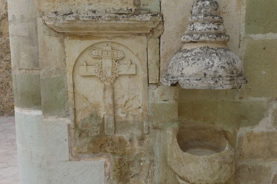 Mexiko: Das Weihwasserbecken im Kloster