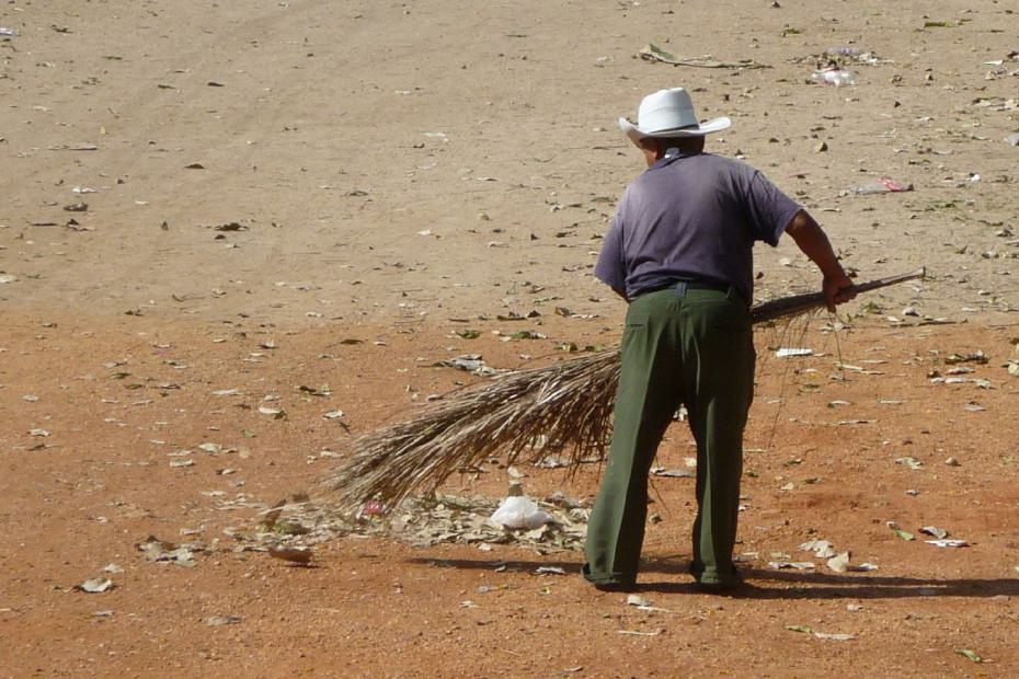 Mexiko: Säuberung des Platzes