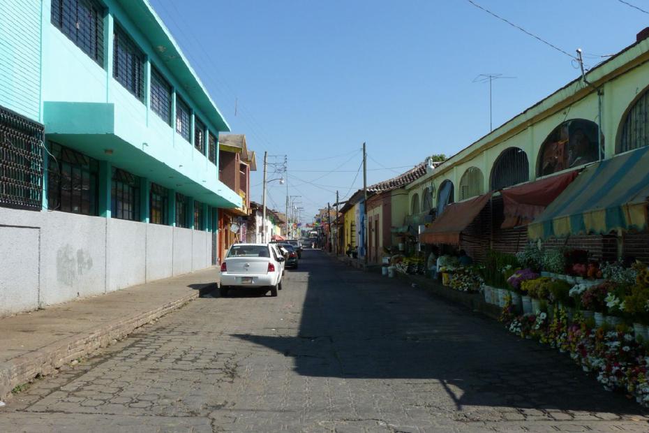 Mexiko: Kolonialer Straßenzug in Chiapa de Corso
