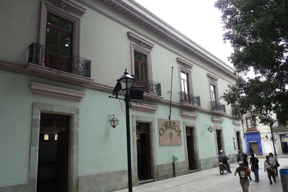 Mexiko: Das Postamt am Zocalo in Oaxaca de Juarez