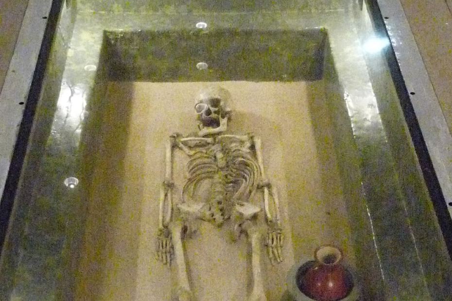 Mexiko: Grab im Museum von Monte Alban