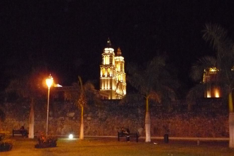 Mexiko: Fernsicht auf die Kathedrale von Campeche