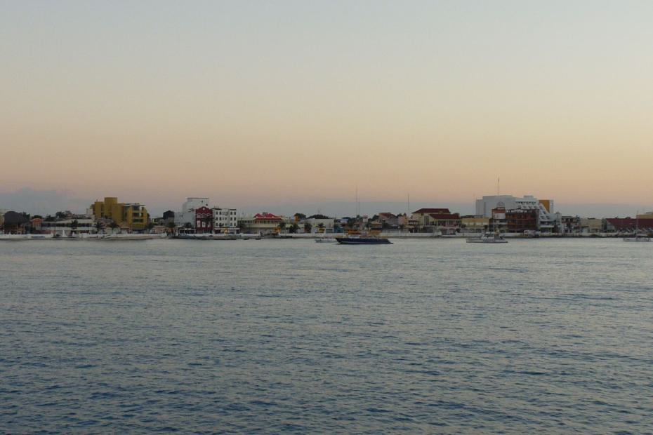 Mexiko: San Miguel de Cozumel im Sonnenuntergang