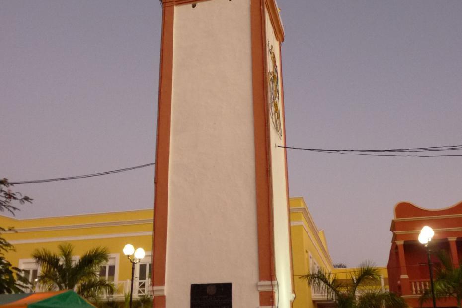Mexiko: Der Uhrturm auf dem Zocalo von San Miguel