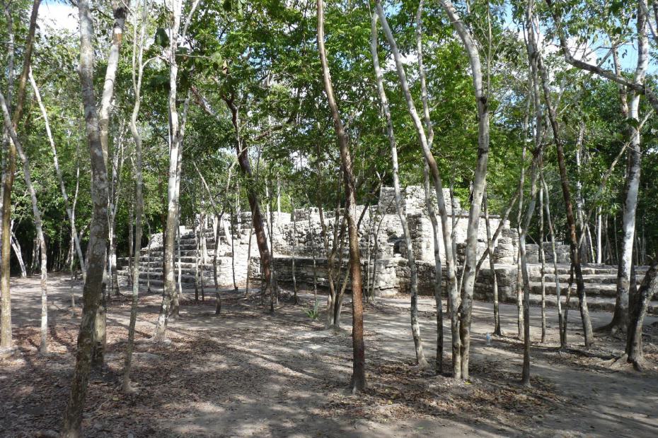 Mexiko: Tempel aus der Grupo de las Pinturas