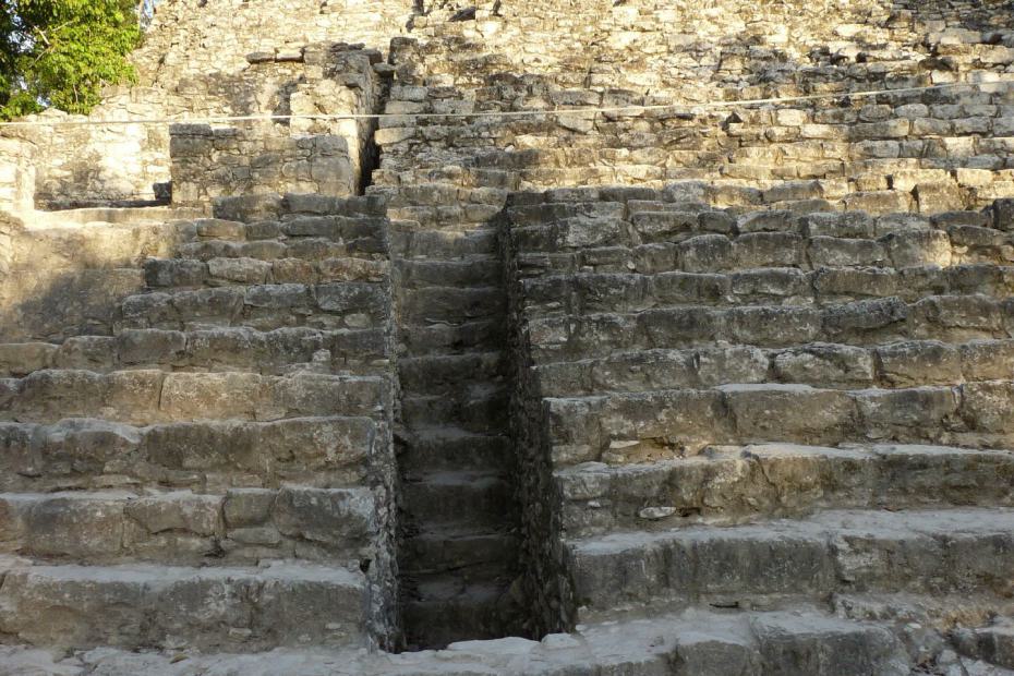 Mexiko: Pyramidenstufen