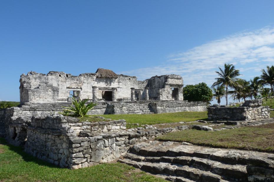 Mexiko: Minitempel in Tulum