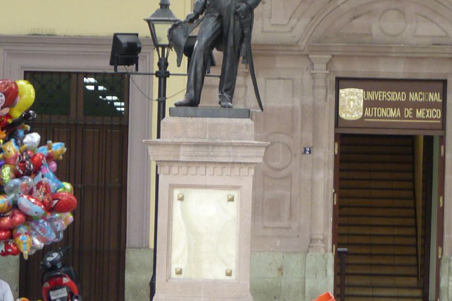 Mexiko: Denkmal für Benito Juarez in Oaxaca