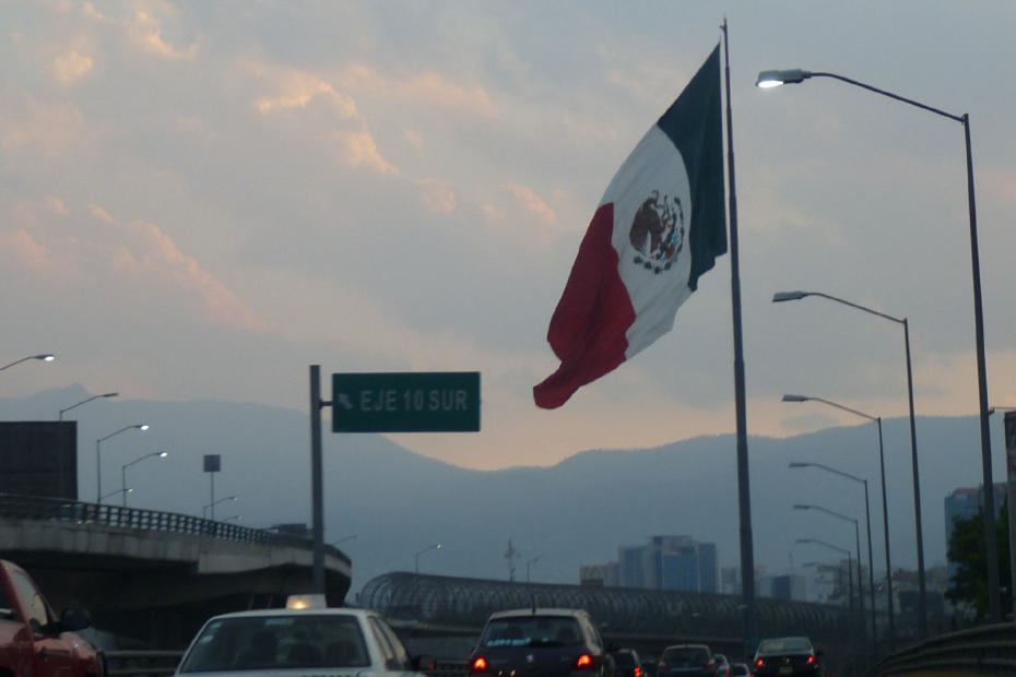 Mexiko: Die mexikanische Flagge